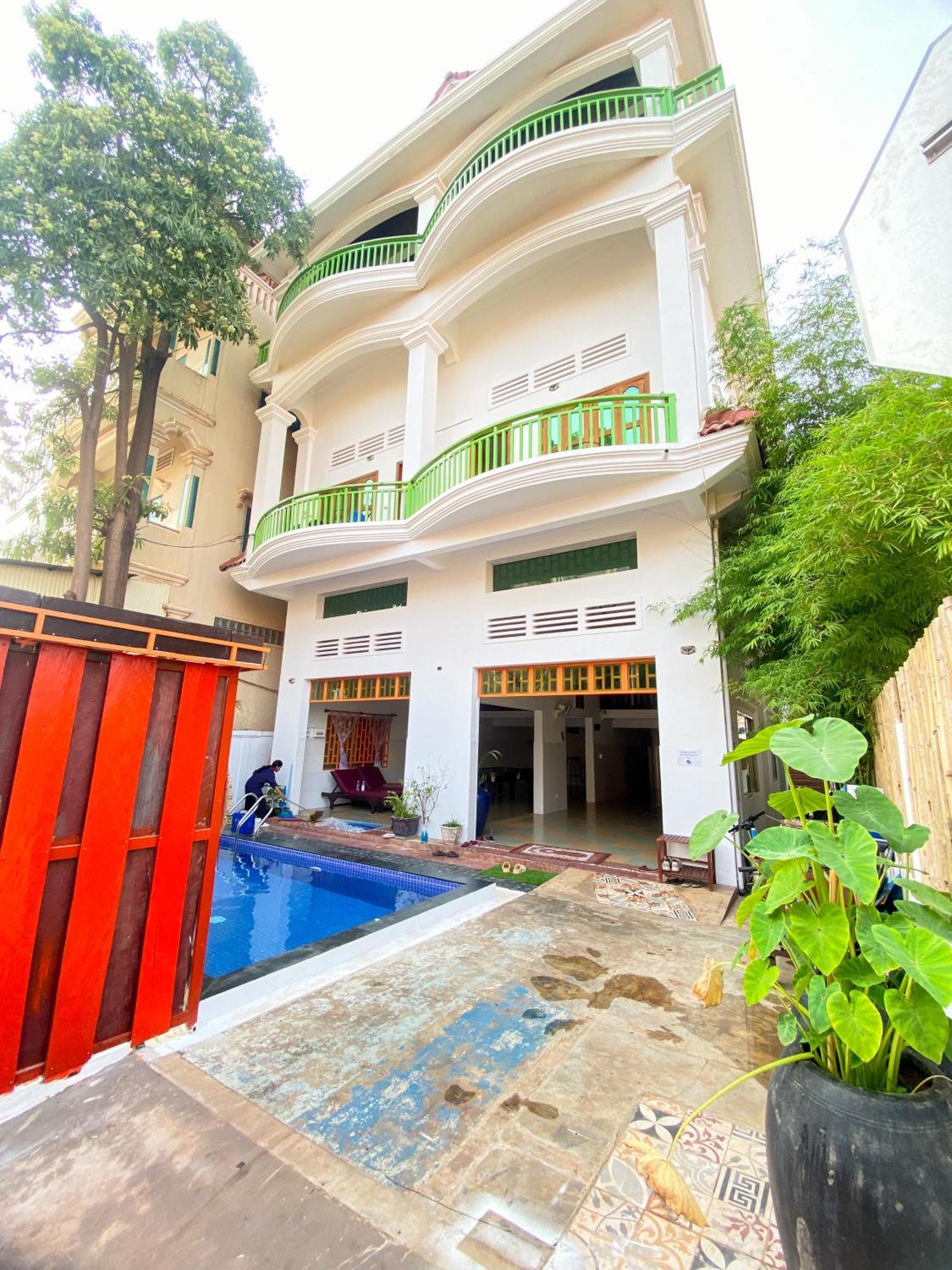 Centro Guest House Siem Reap Exterior photo